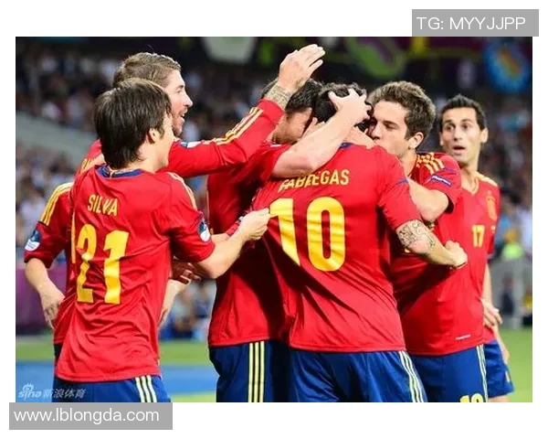 2012欧洲杯决赛冠军揭晓回顾西班牙队辉煌之路与精彩瞬间